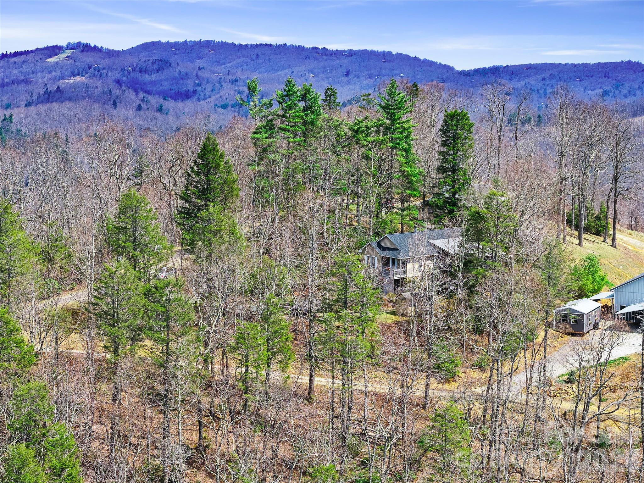 120 Wintergreen Patch Lane Burnsville NC 28714