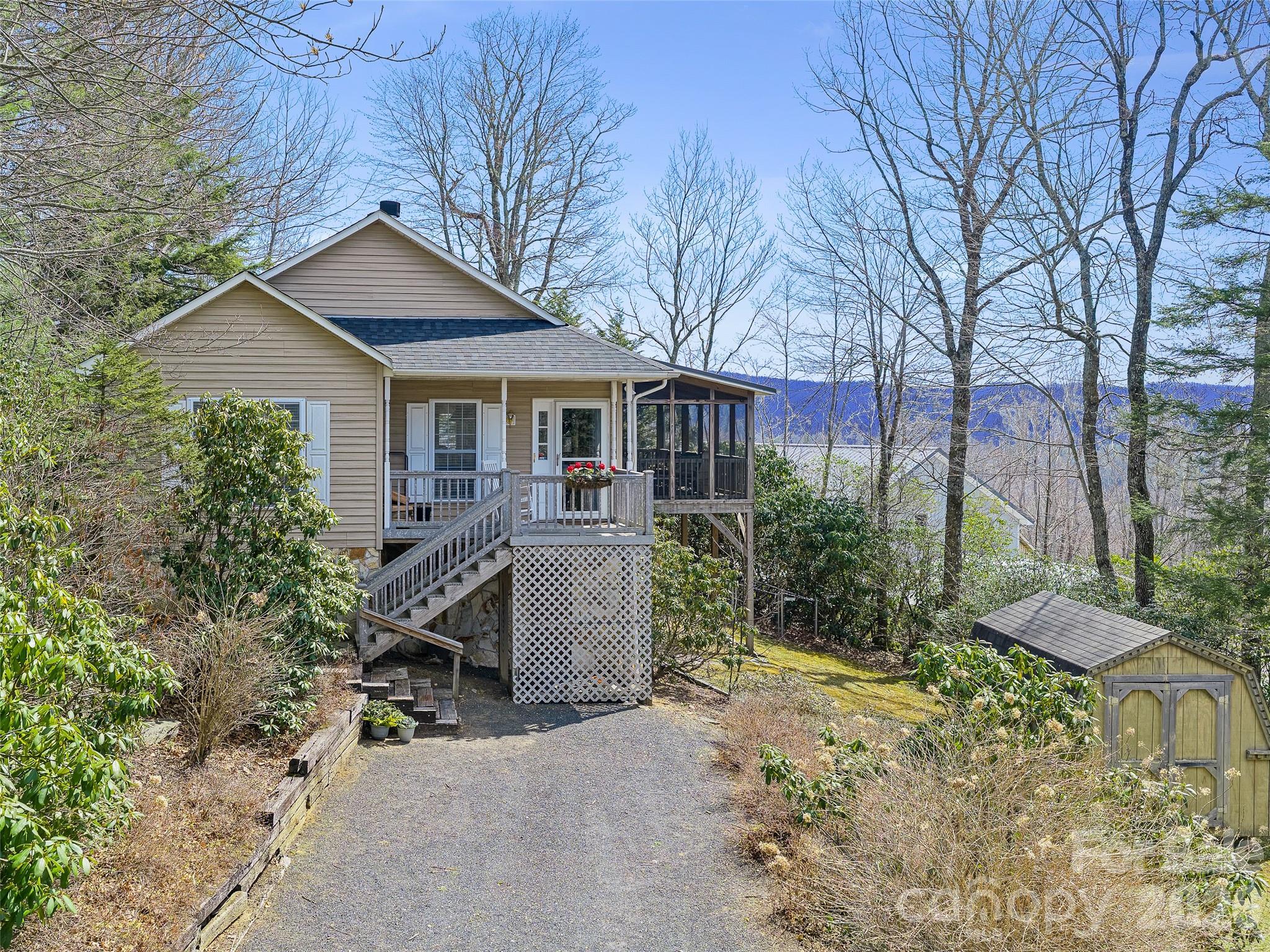 120 Wintergreen Patch Lane Burnsville NC 28714