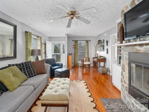 120 Wintergreen Patch Lane Burnsville NC 28714