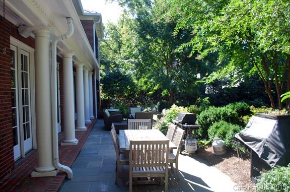 442 Hempstead Place Charlotte NC 28207