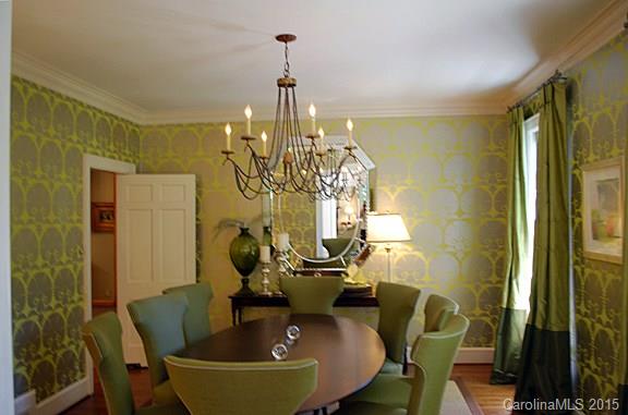 442 Hempstead Place Charlotte NC 28207
