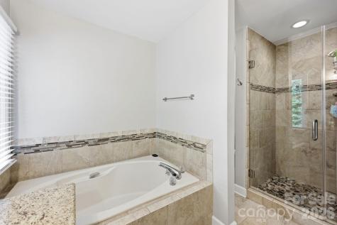 1526 Chadmore Lane NW Concord NC 28027