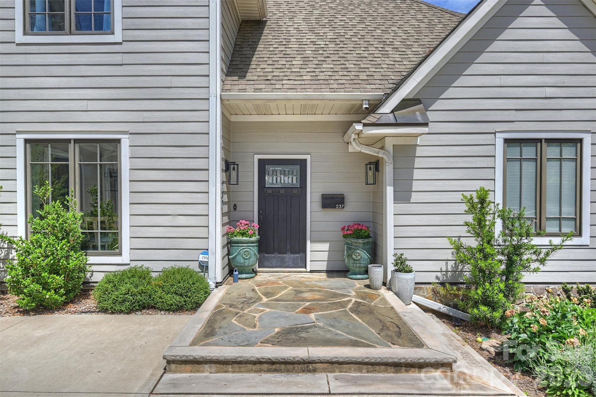 237 Hunter Lane Charlotte NC 28211
