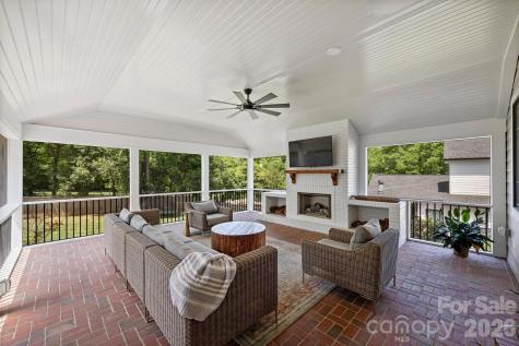 237 Hunter Lane Charlotte NC 28211