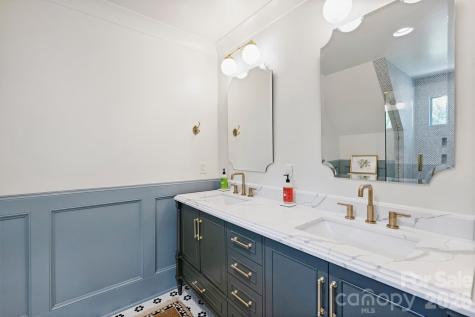 237 Hunter Lane Charlotte NC 28211