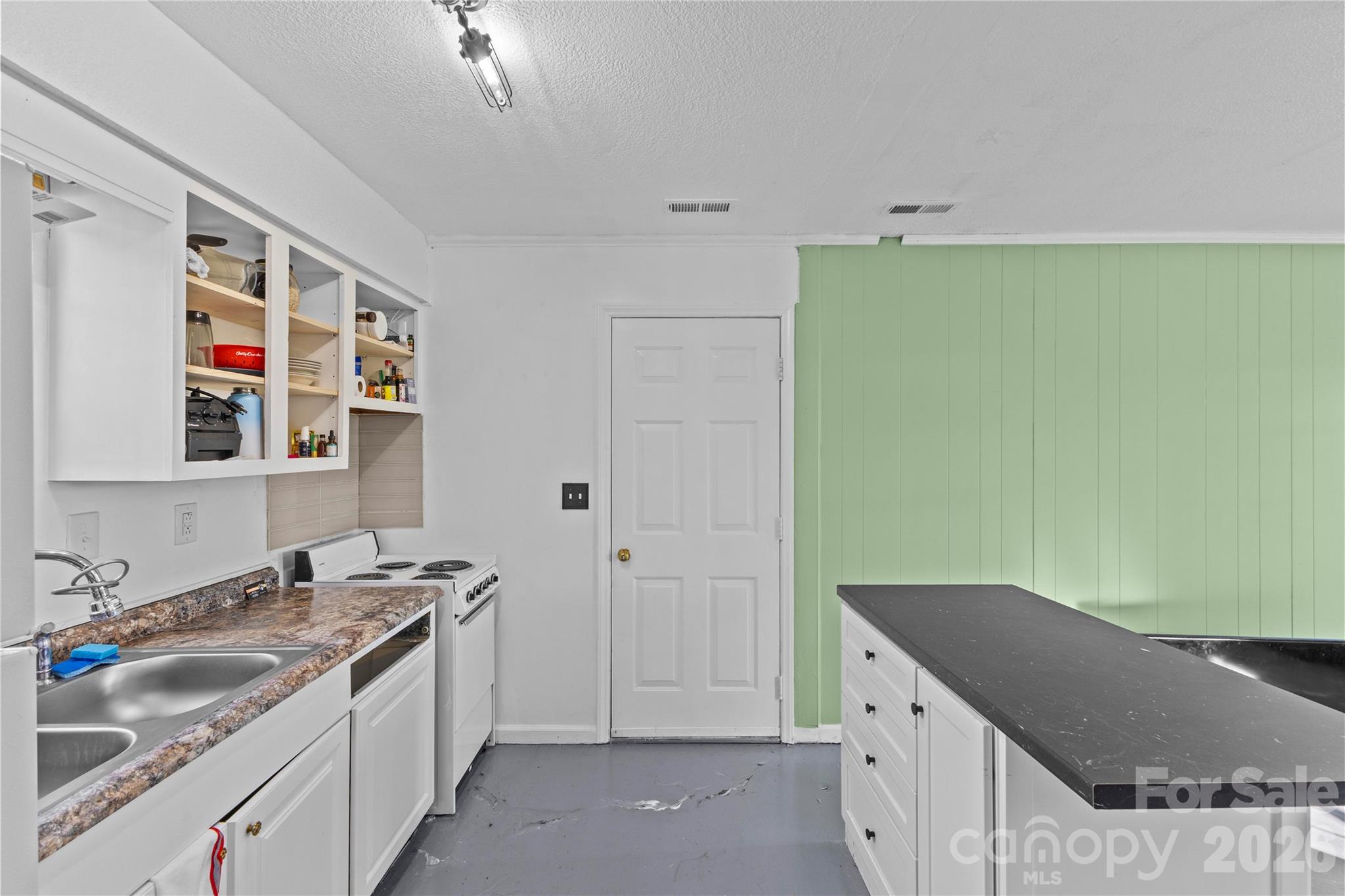 117 Robinson Avenue Matthews NC 28104