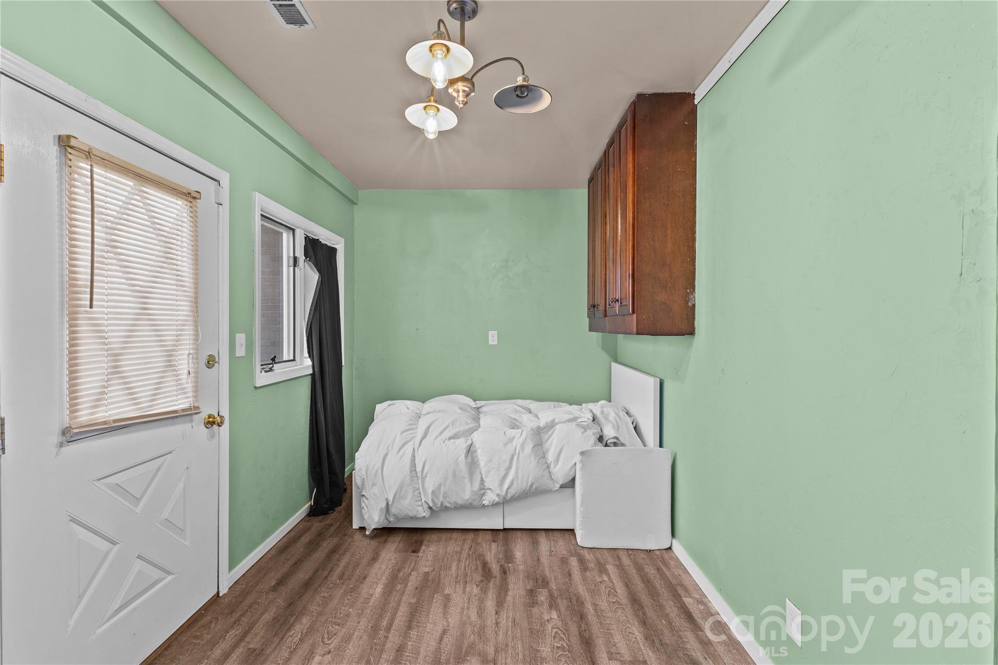 117 Robinson Avenue Matthews NC 28104