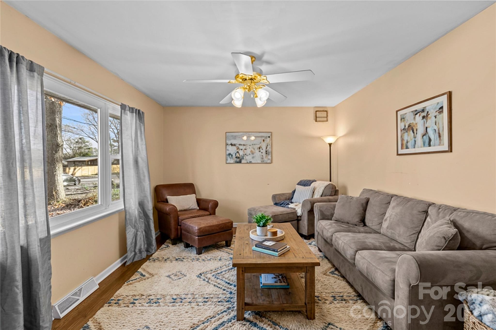 117 Robinson Avenue Matthews NC 28104