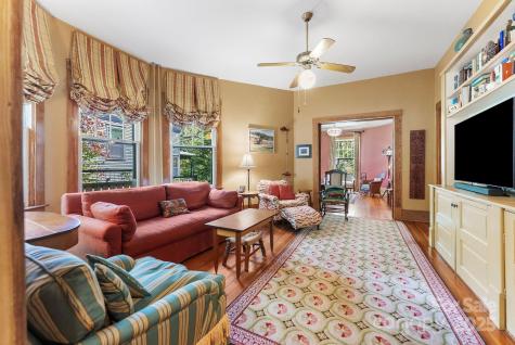 156 Cumberland Avenue Asheville NC 28801