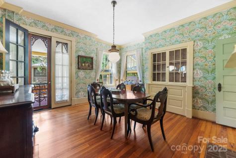 156 Cumberland Avenue Asheville NC 28801