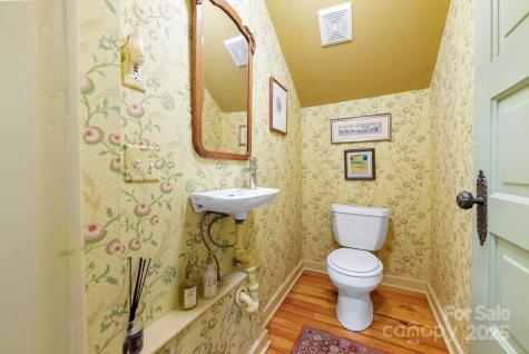 156 Cumberland Avenue Asheville NC 28801