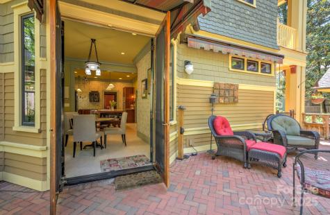 156 Cumberland Avenue Asheville NC 28801