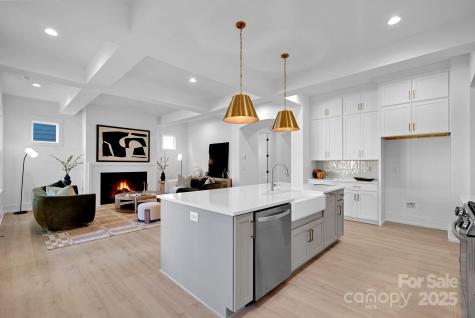2816 Springway Drive Charlotte NC 28205