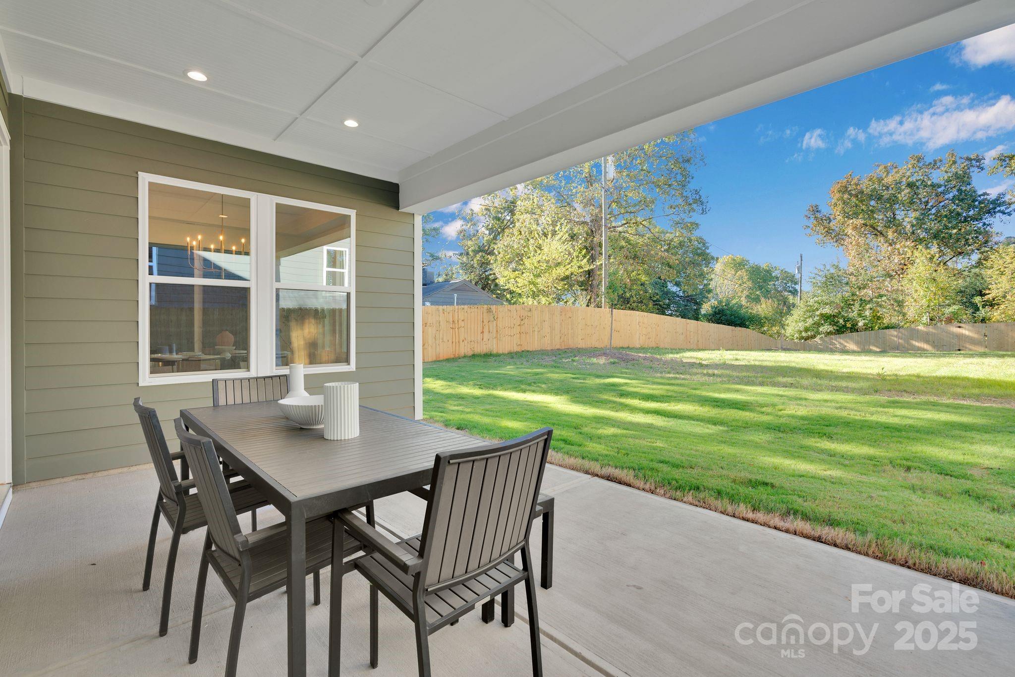 2816 Springway Drive Charlotte NC 28205