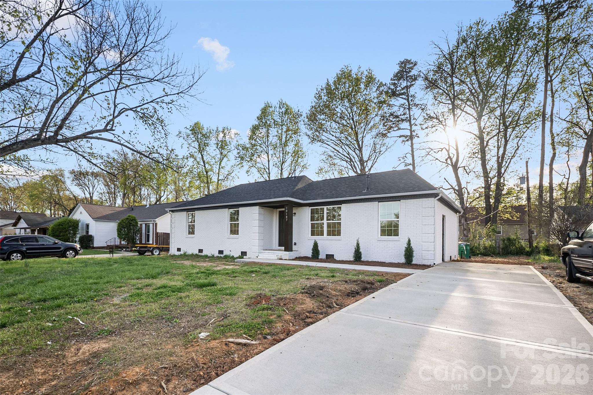 10107 Clairemore Place Charlotte NC 28216