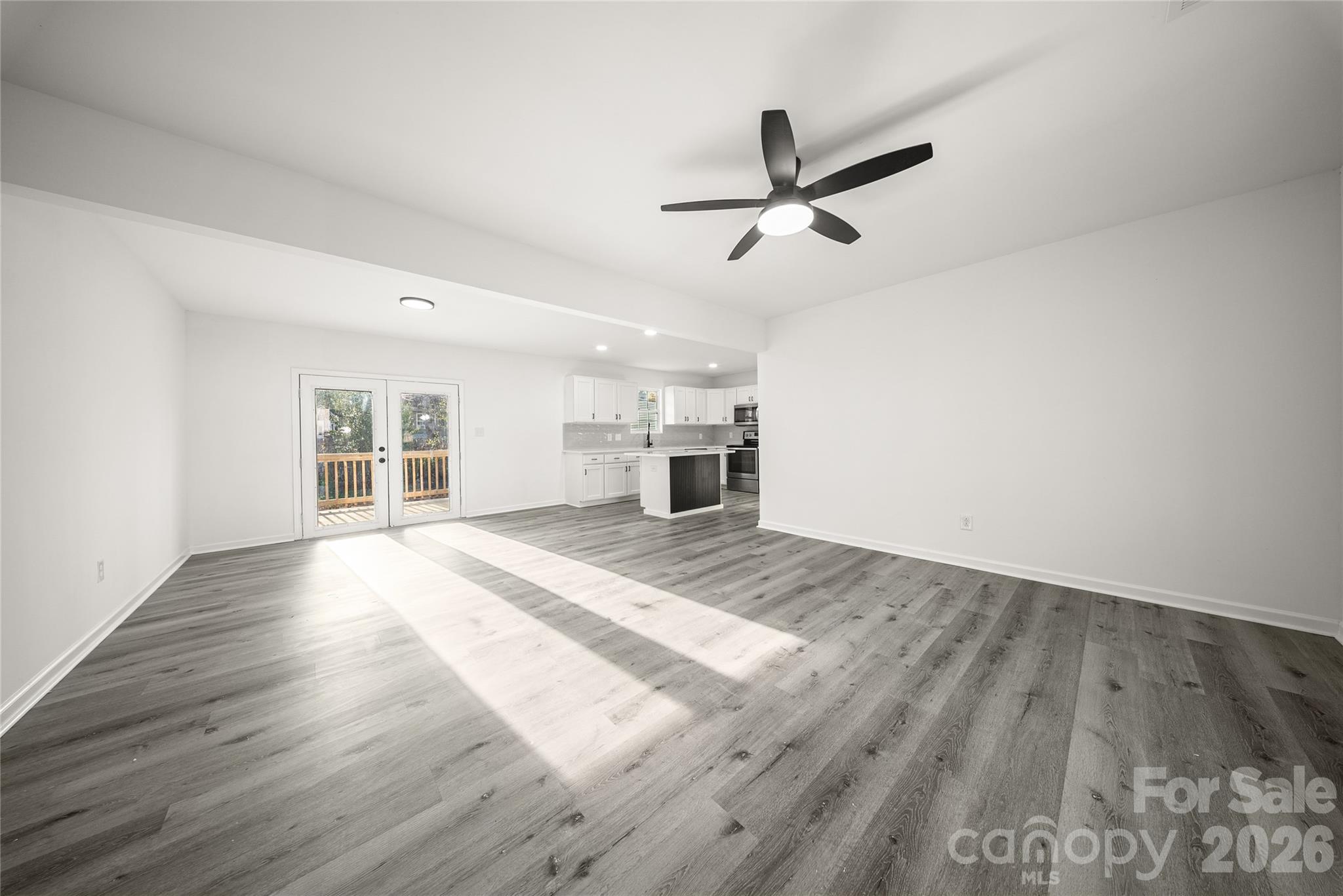 10107 Clairemore Place Charlotte NC 28216