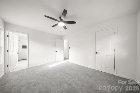 10107 Clairemore Place Charlotte NC 28216