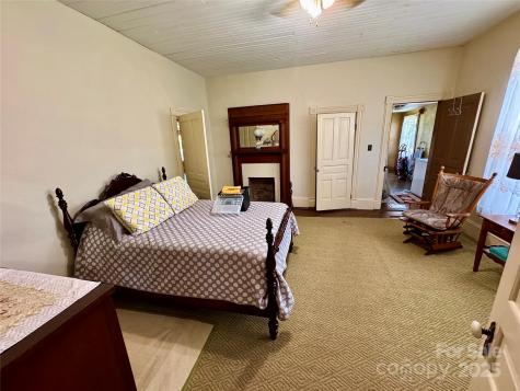 4689 Lakeview Acres Road Valdese NC 28690