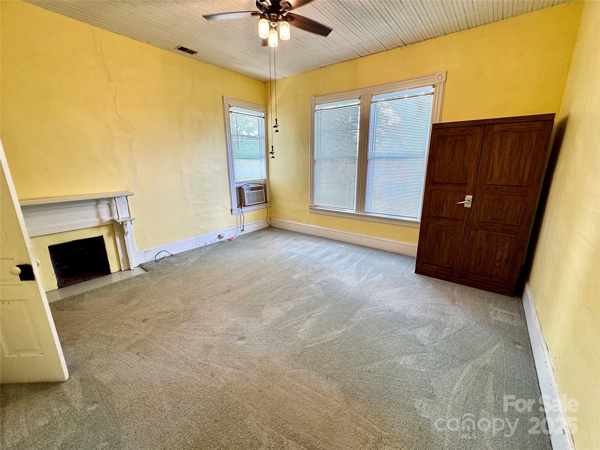 4689 Lakeview Acres Road Valdese NC 28690