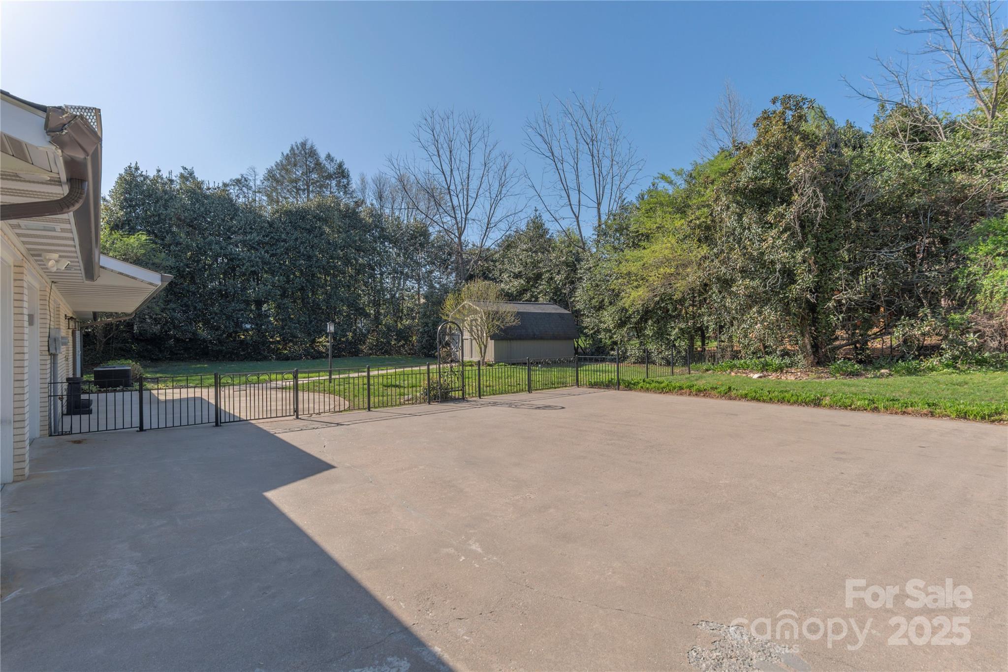 1329 Merrimon Avenue Asheville NC 28804
