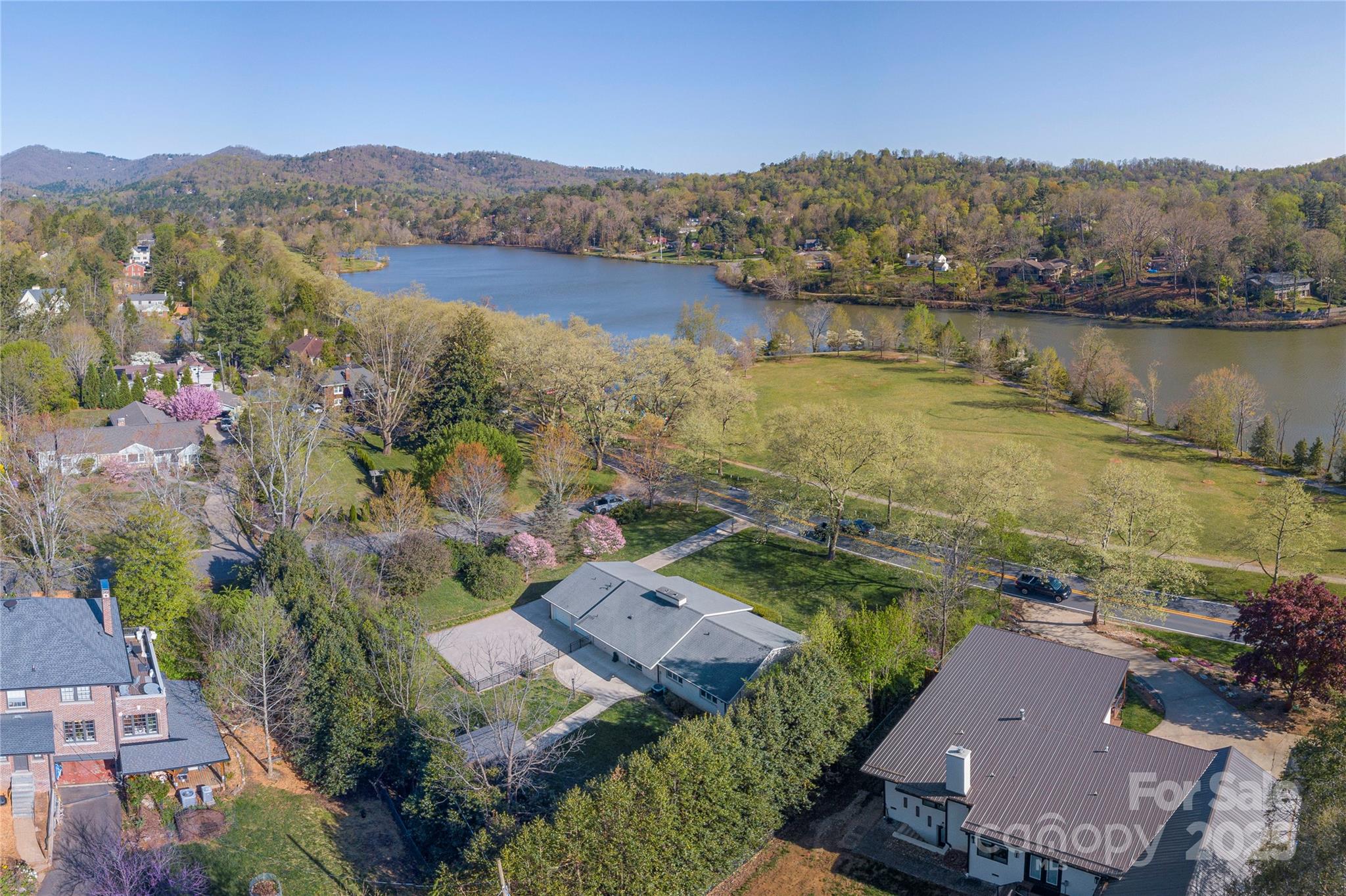 1329 Merrimon Avenue Asheville NC 28804