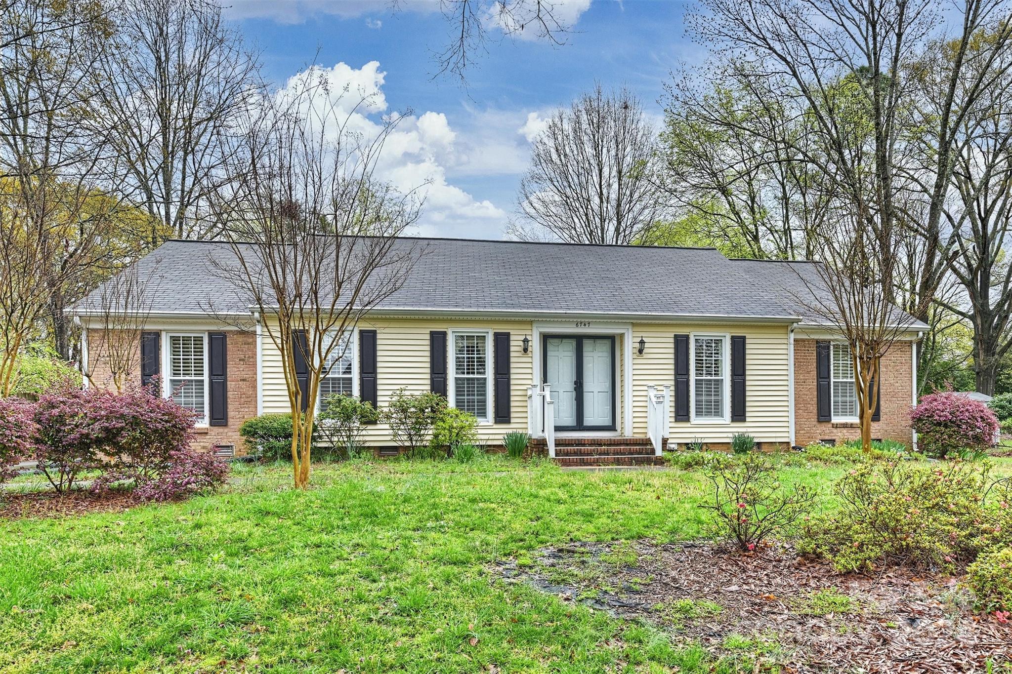 6747 Summerlin Place Charlotte NC 28226