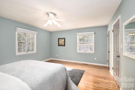 107 Ballantree Drive Asheville NC 28803