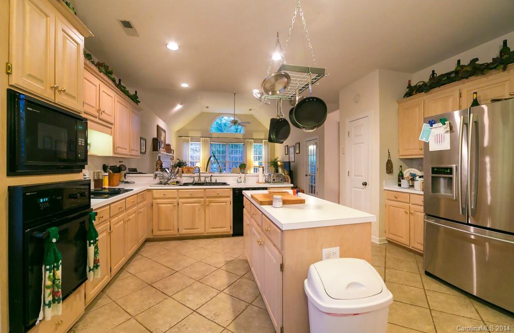 7015 Royce Court Charlotte NC 28277