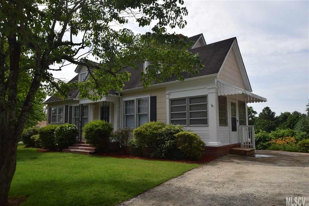 1061 17th Avenue NW Hickory NC 28601