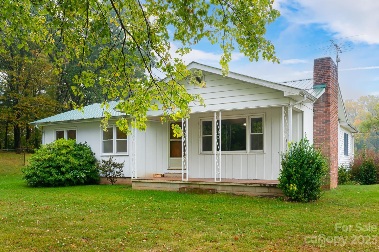 21 Marys Lane Candler NC 28715