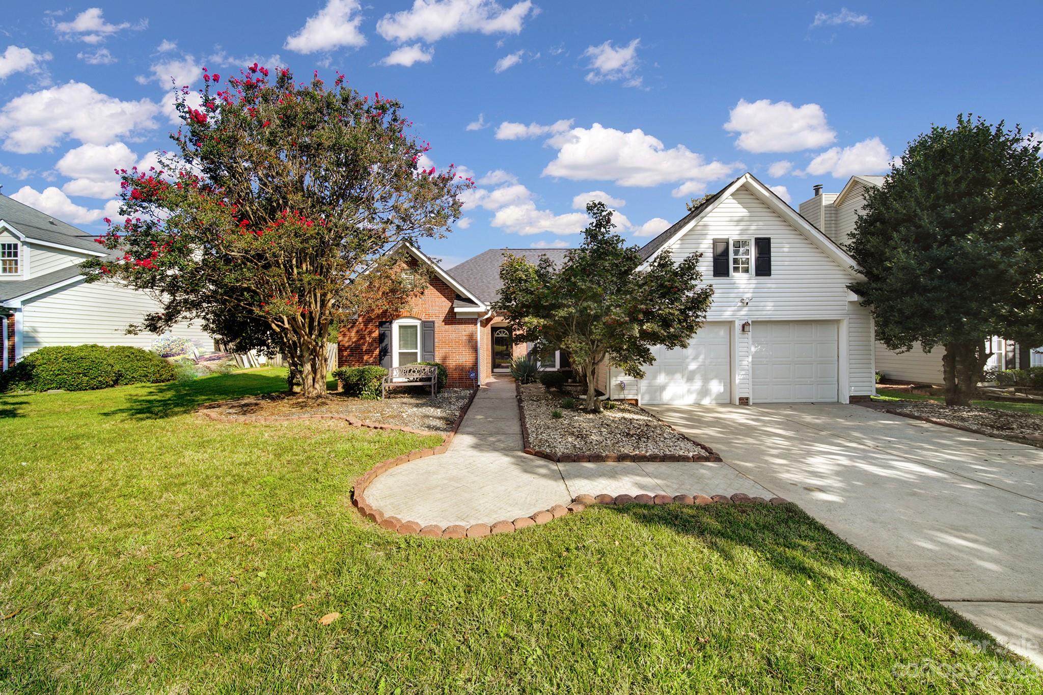 10209 Billingham Drive Charlotte NC 28269