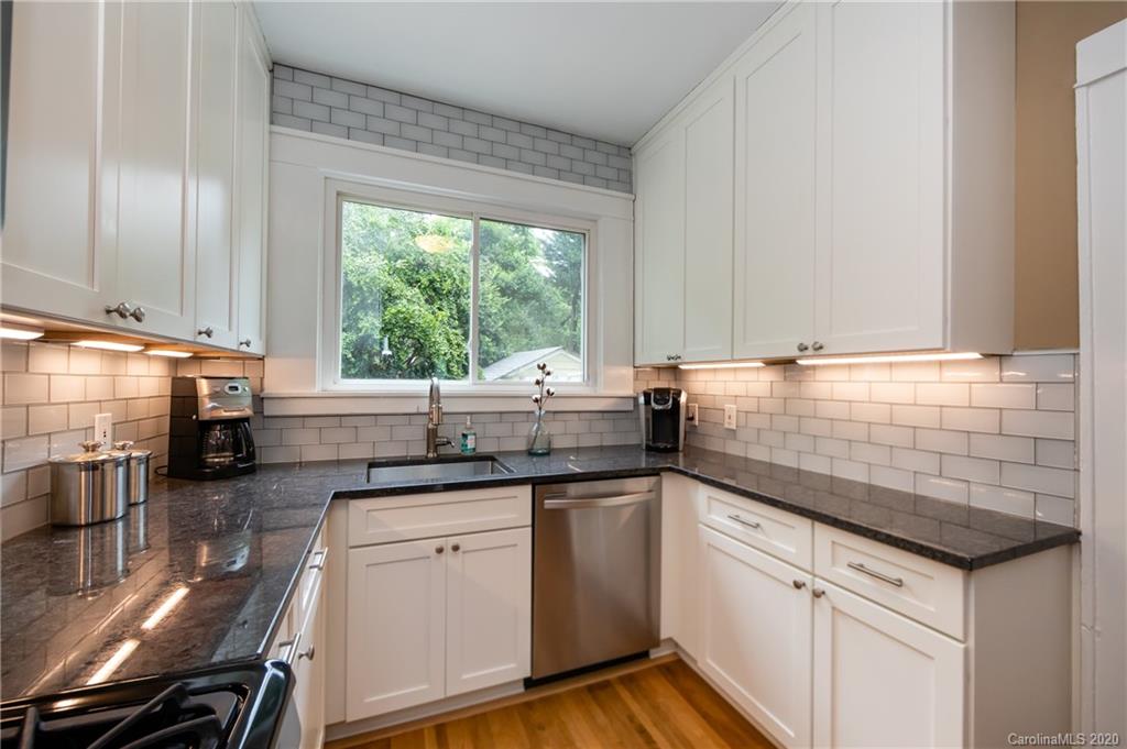 1809 Kensington Drive Charlotte NC 28205