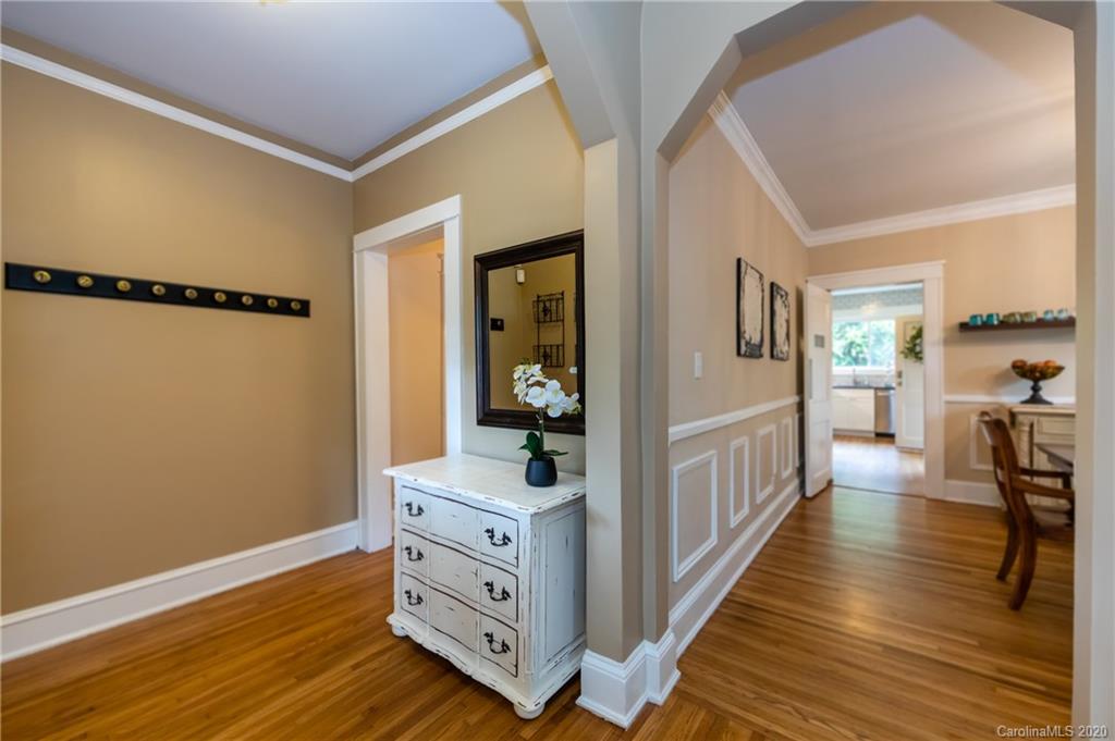 1809 Kensington Drive Charlotte NC 28205
