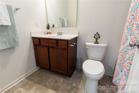 905 Alta Way Kannapolis NC 28081