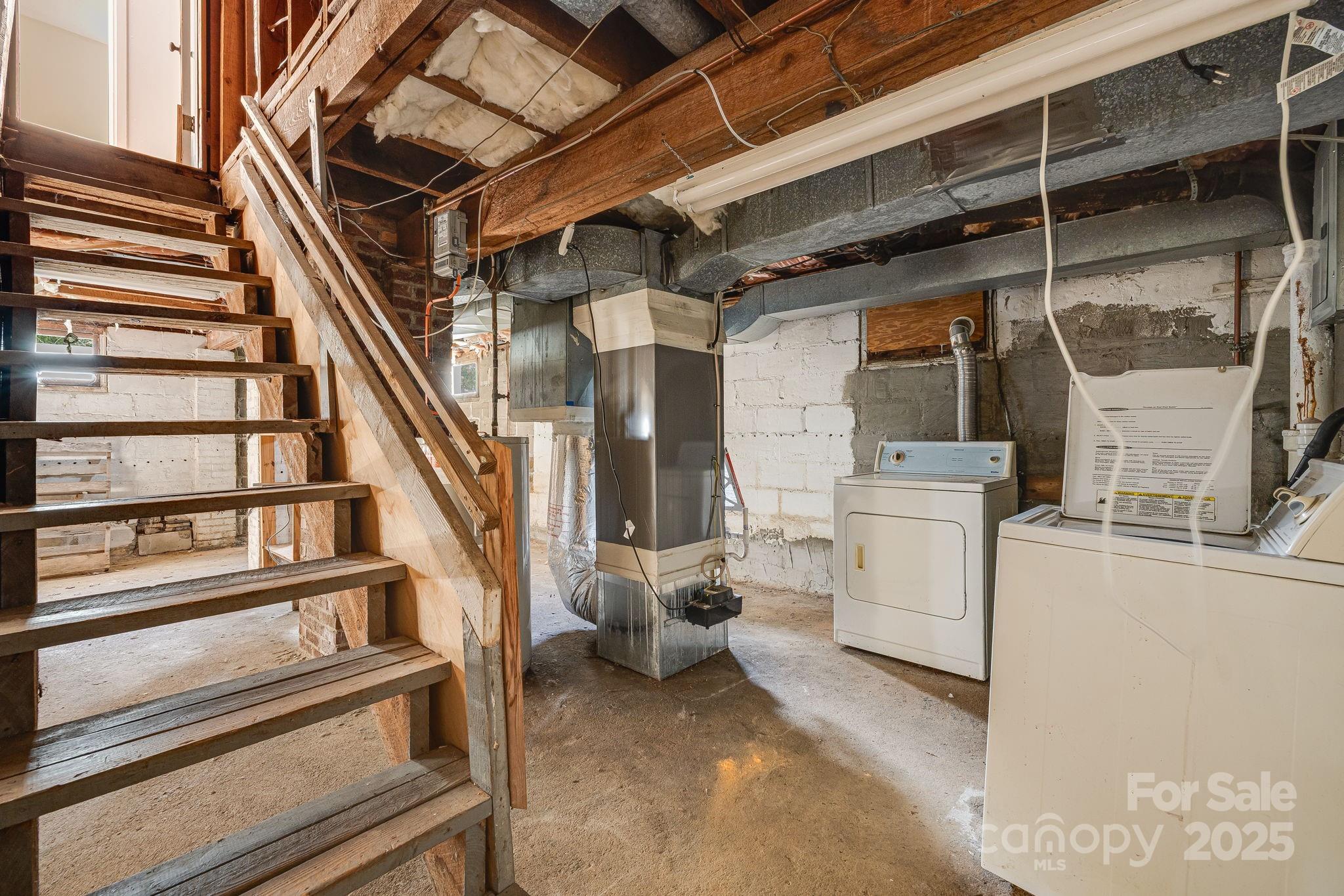 209 Governors View Road Asheville NC 28805