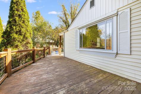 209 Governors View Road Asheville NC 28805
