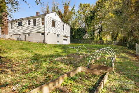 209 Governors View Road Asheville NC 28805