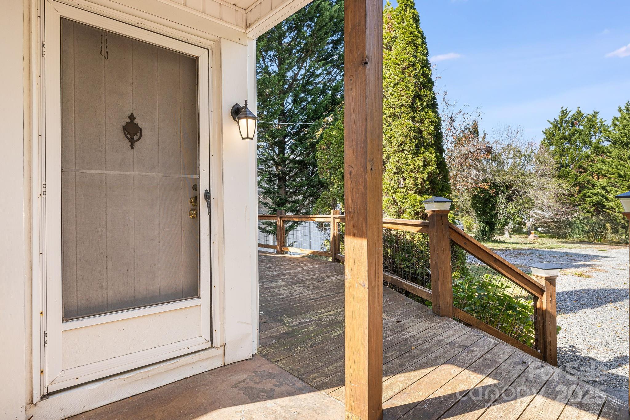 209 Governors View Road Asheville NC 28805