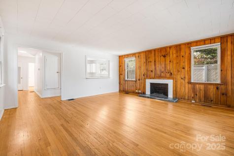 209 Governors View Road Asheville NC 28805