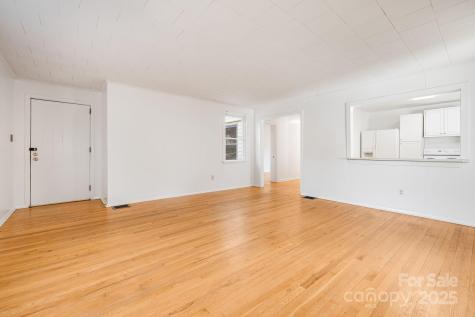 209 Governors View Road Asheville NC 28805