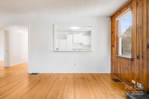 209 Governors View Road Asheville NC 28805