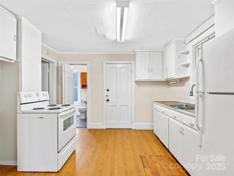 11 Craig Circle Asheville NC 28805