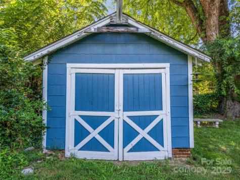 11 Craig Circle Asheville NC 28805