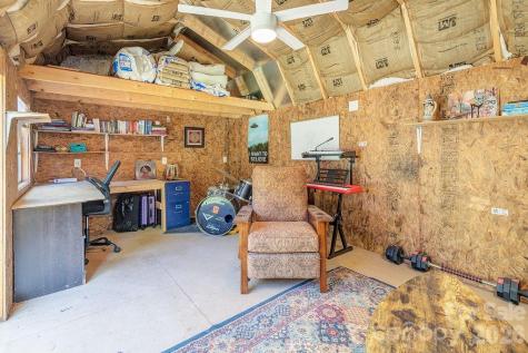 24 Forest Lane Black Mountain NC 28711