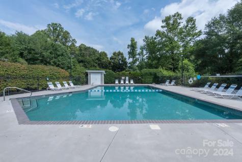 40 Cedarcliff Circle Asheville NC 28803