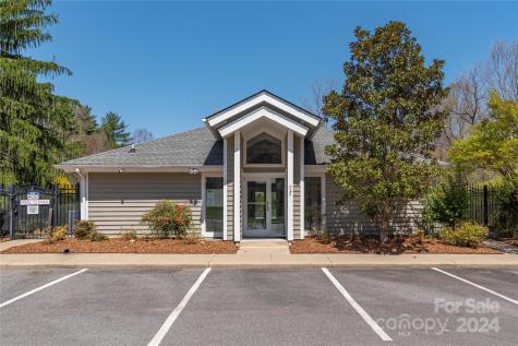 40 Cedarcliff Circle Asheville NC 28803