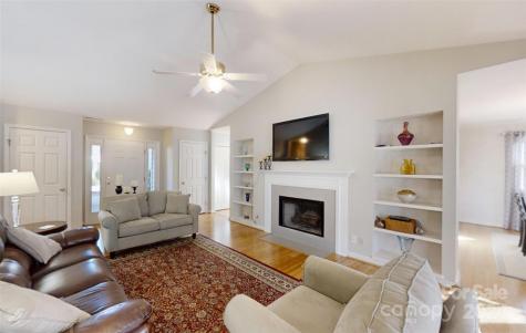 40 Cedarcliff Circle Asheville NC 28803