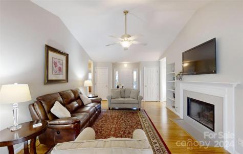 40 Cedarcliff Circle Asheville NC 28803