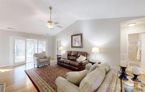 40 Cedarcliff Circle Asheville NC 28803
