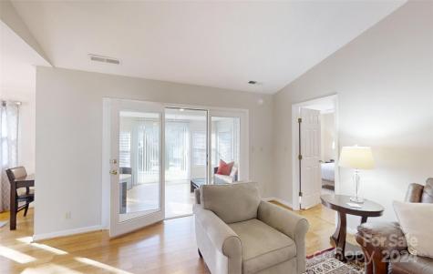 40 Cedarcliff Circle Asheville NC 28803